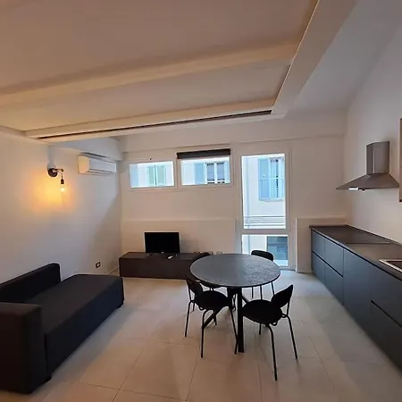 Fuoriporta Affitti Brevi - Le Petit Arc Apartment Parma